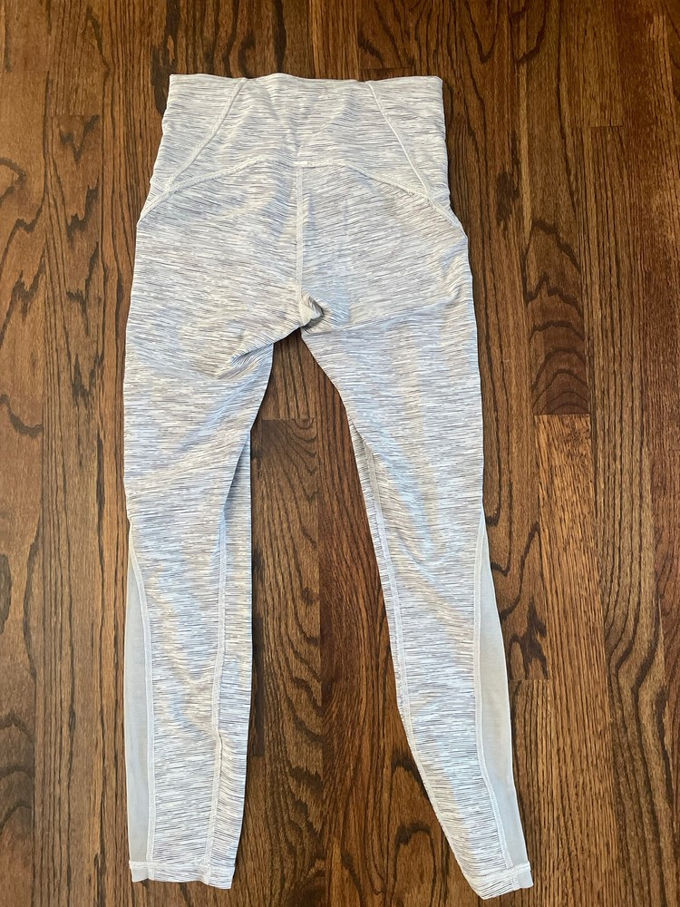 LuLuLemon Tights Size 4 Grey/white Preowned
