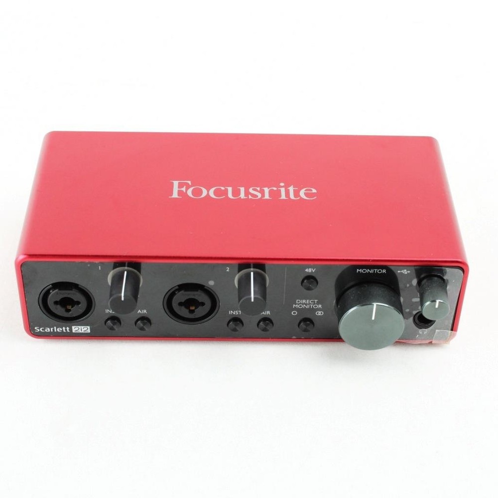 Focusrite Scarlett 2i2 3rd Gen - USB Audio Recording Interface