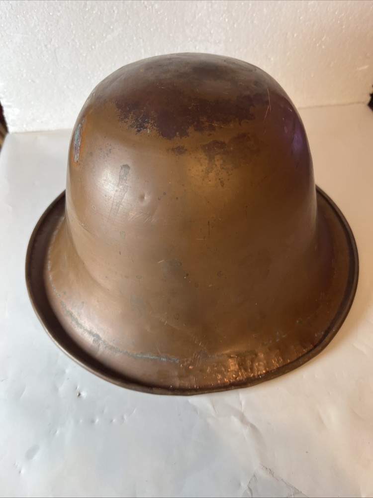 Primitive Copper Mixing Basin Rounded Base Rolled Rim Patina