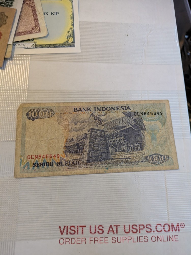 1992 Indonesia 1000 Rupiah Banknote