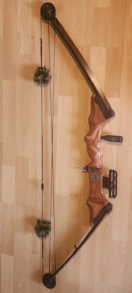 kodiak magnum bear archery Compound Bow string length 37in