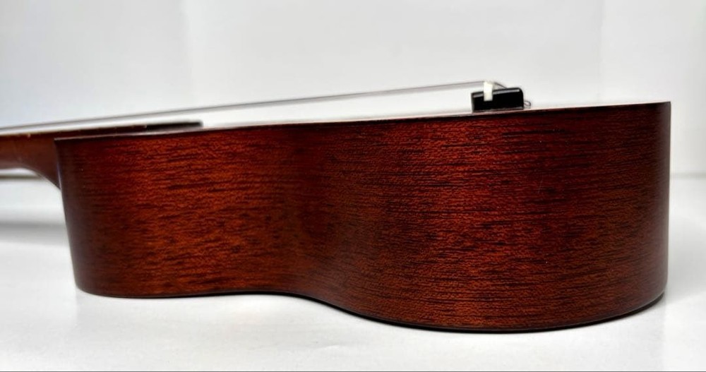 Famous Ukulele FS-1G 60th Anniversary