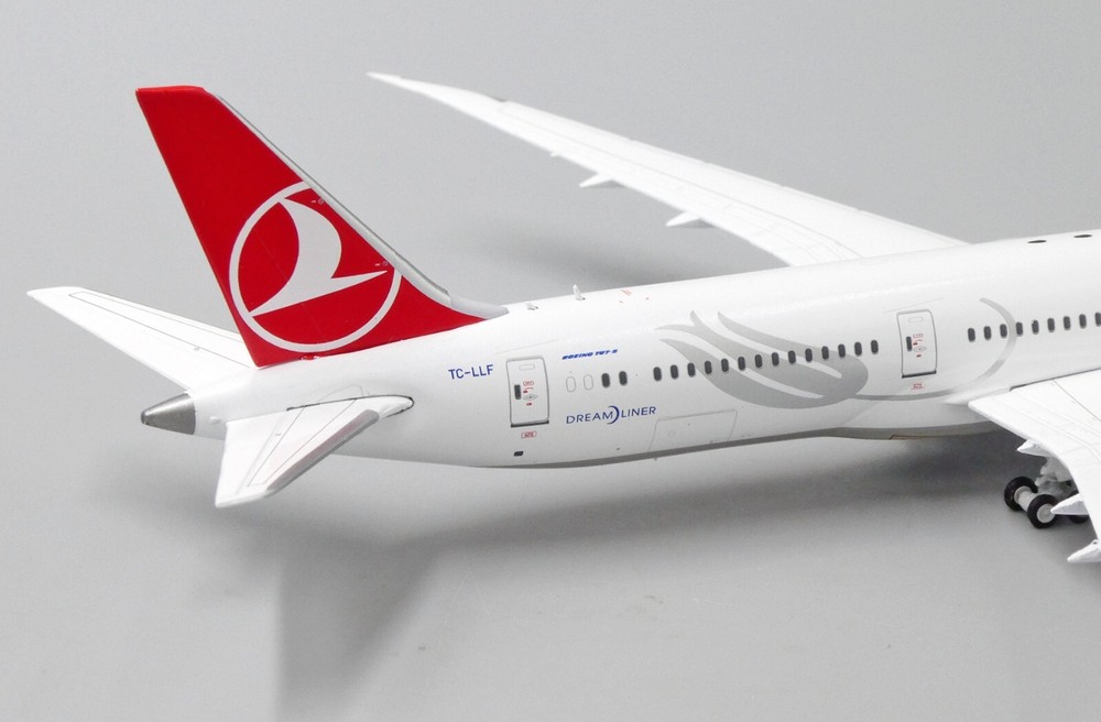 B787-9 Scale 1:400 Diecast EW4789009 (E)