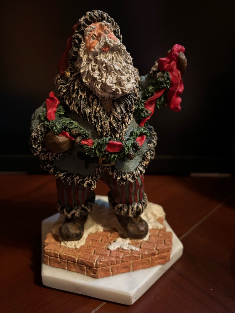 June McKenna Santa Decorating the Tree (1993)