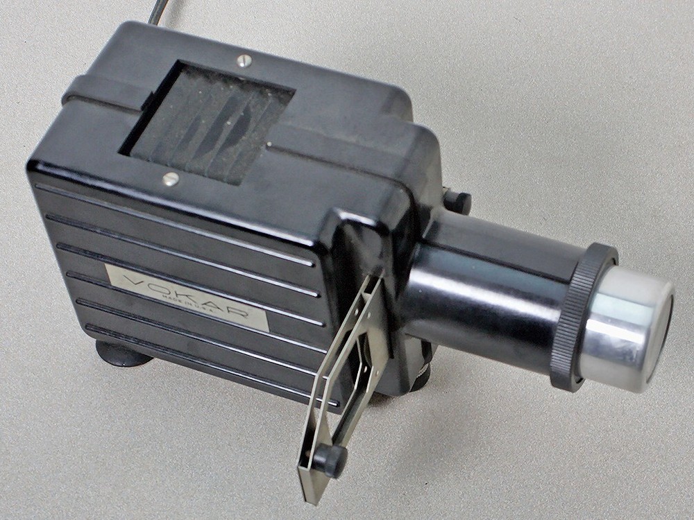Vokar Bakelite Slide Projector
