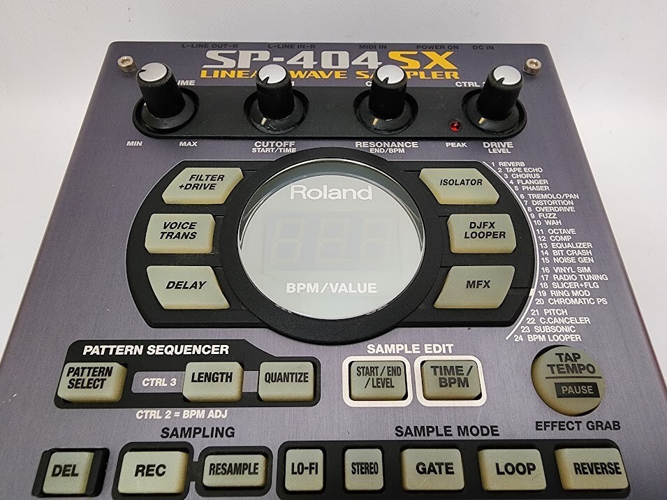 Roland SP-404SX Compact Linear Wave Sampler