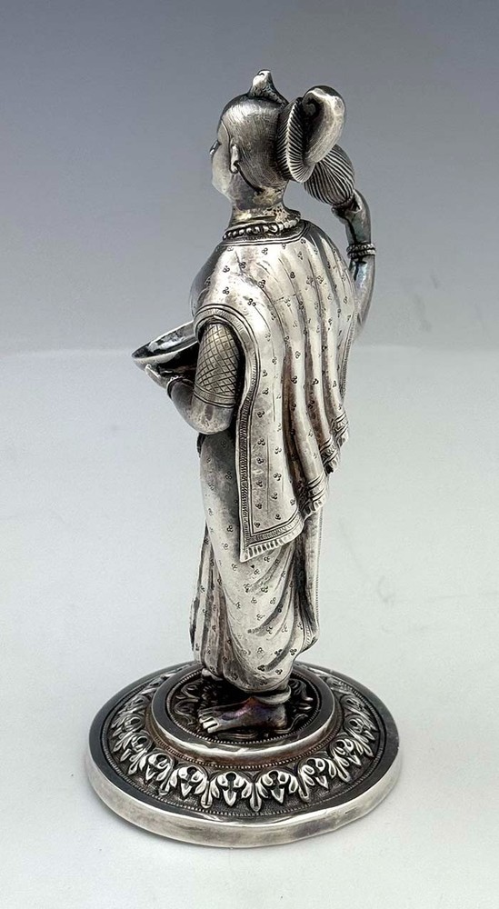 INDIAN Colonial Silver Figurine 8 oz