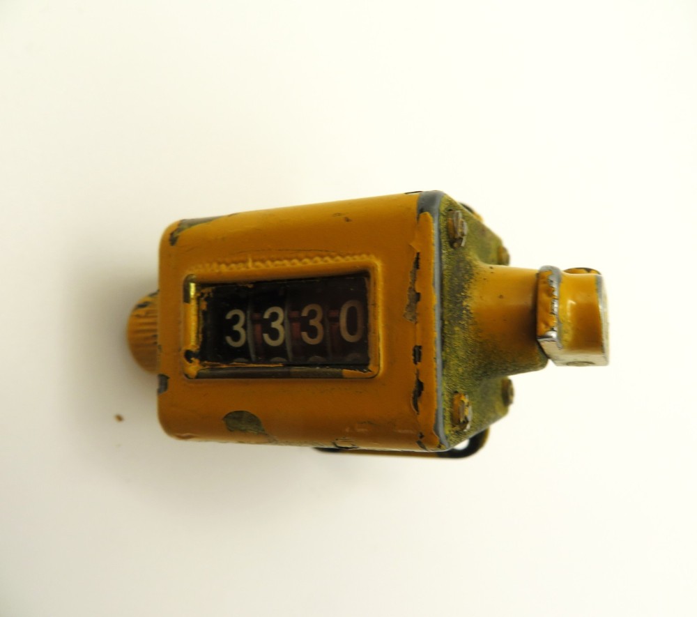 Vintage 4-Digit Veeder Root Counter