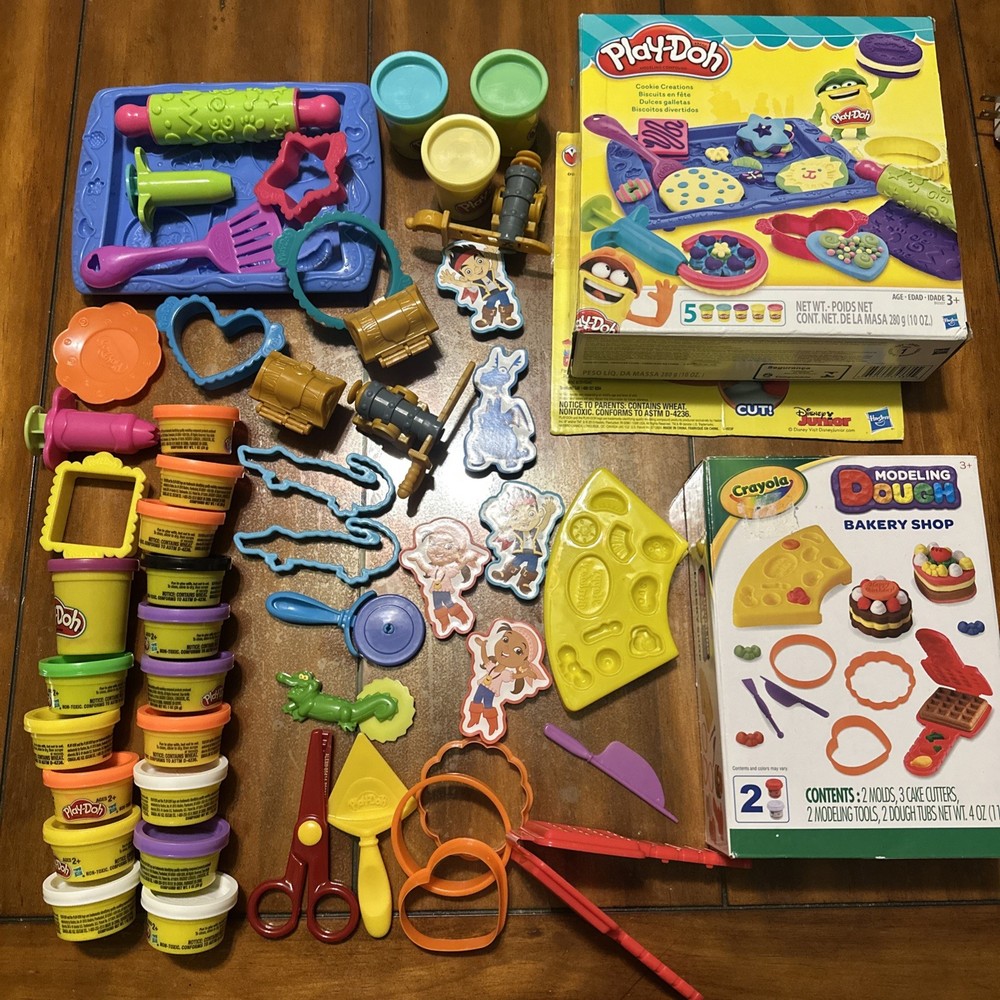 Assorted play doh tools lot