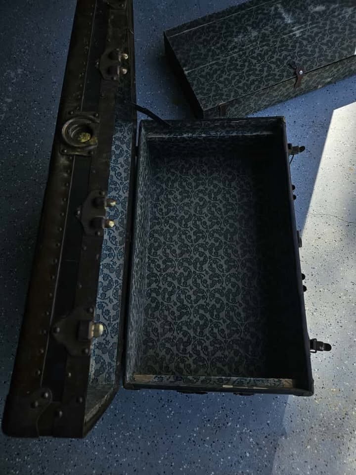 Antique Early 1900’s Steamer Trunk