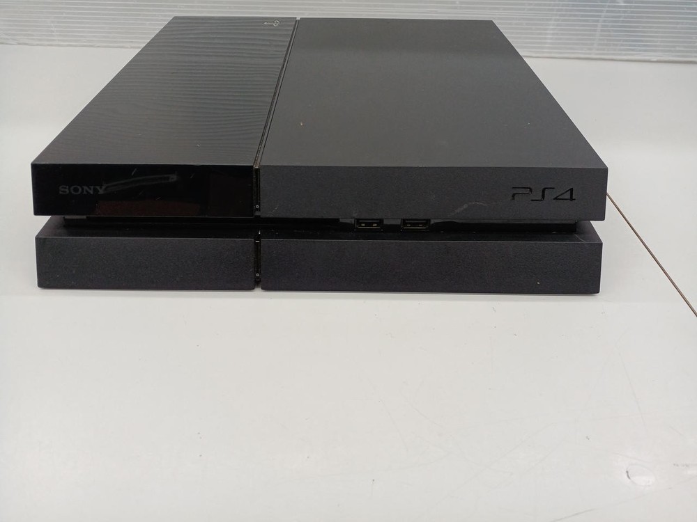 Sony PS4 CUH-1000A Original Model Console Black Gaming System New
