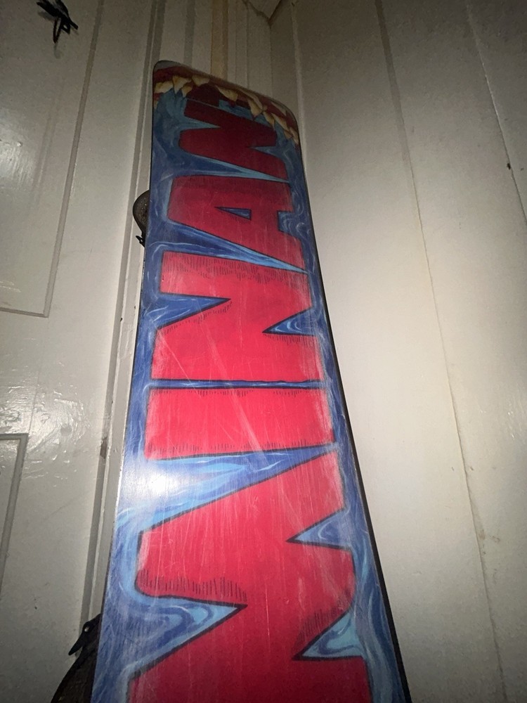 2010 Burton Dominant Snowboard