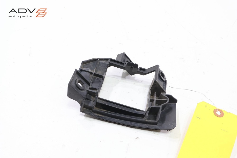 2018 - 2020 AUDI Q5 REAR LEFT SIDE BLIND SPOT RADAR SENSOR MODULE BRACKET OEM