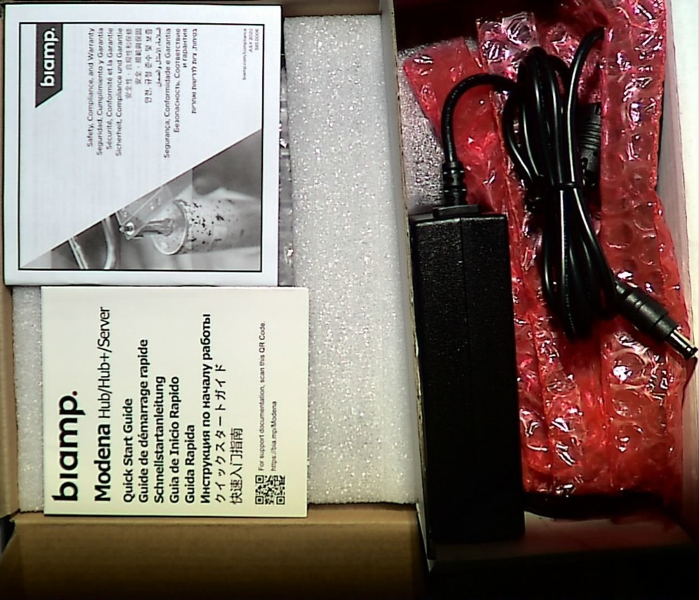 Biamp Modena Hub Wireless presentation hub / Sharing device 911.1736.900