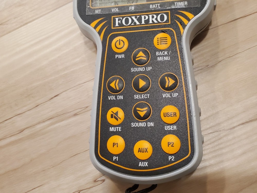 FOXPRO TX915 Digital Call Remote Transmitter - LCD Screen Coyote Fox Predtor