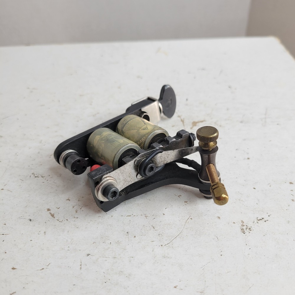 Black Coil Tattoo Machine Shader