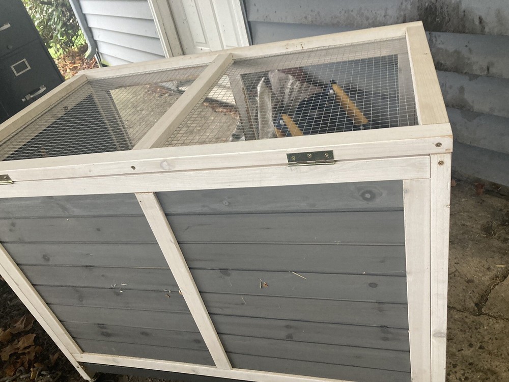 bunny cage outdoor