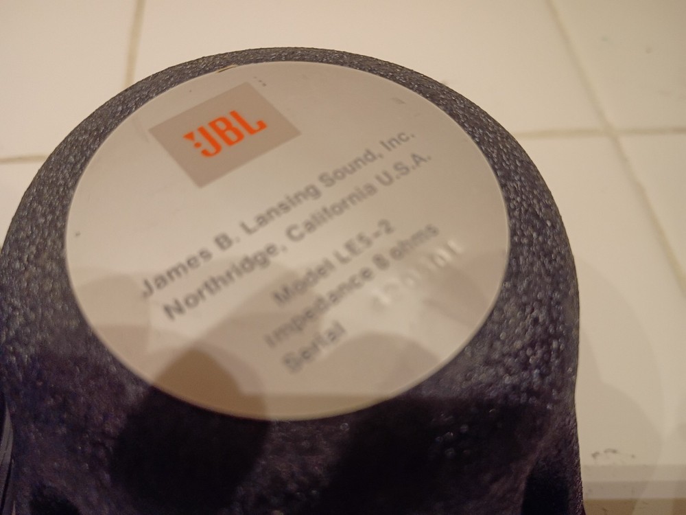 JBL LE 5-2 Mid Range Speakers / Pair / L100 Century