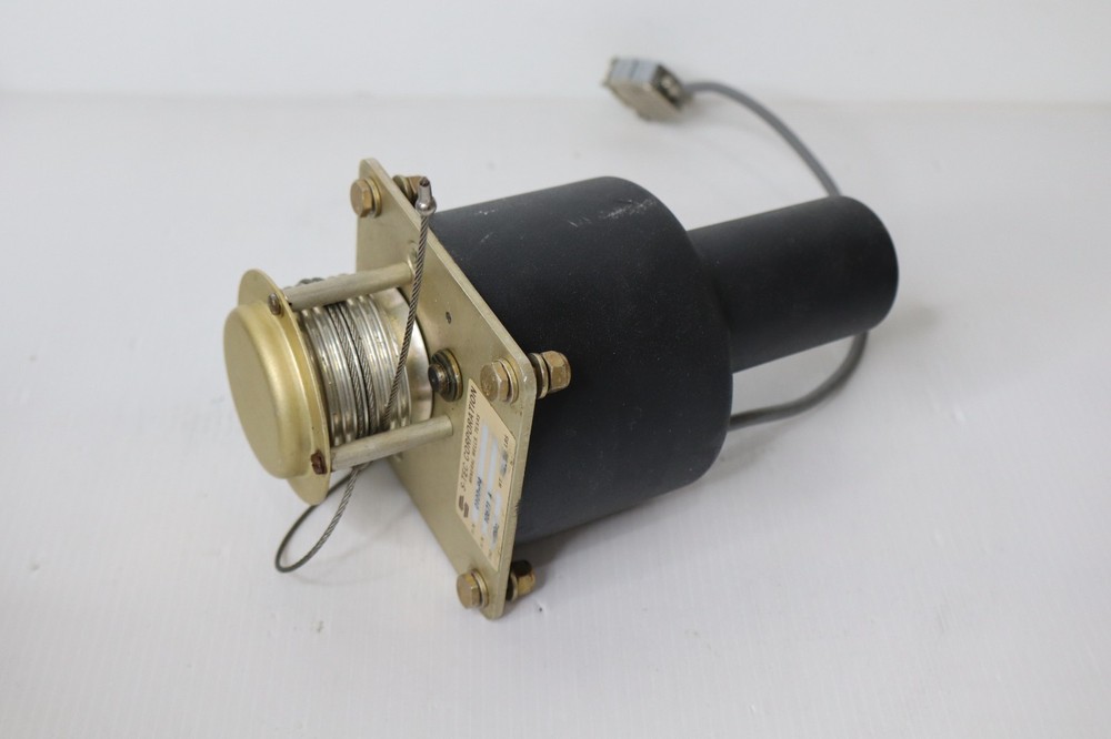 S-TEC 0107-1-P4 Autopilot Pitch Servo