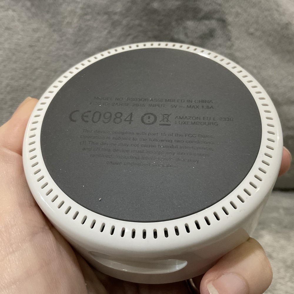 Amazon Echo Dot 2nd Generation Smart Speaker - White (RS03QR) With Cable