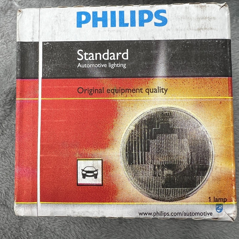 Philips 4421C1 Sealed Beam Headlight Bulb Genuine Vintage Replacement