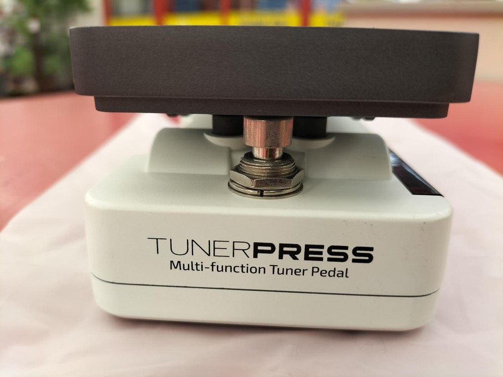 HOTONE TUNERPRESS EFFECTOR 393703