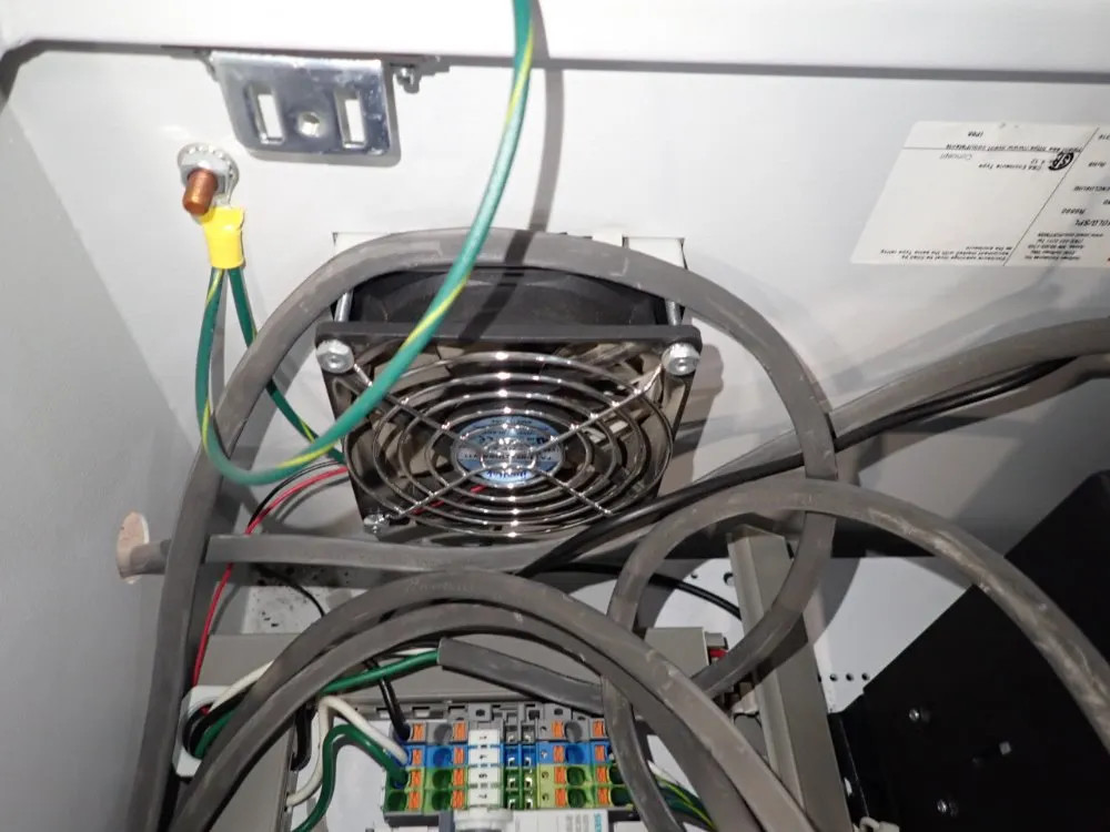 SICK UPS POWER DISTRIBUTION PANEL 2099381