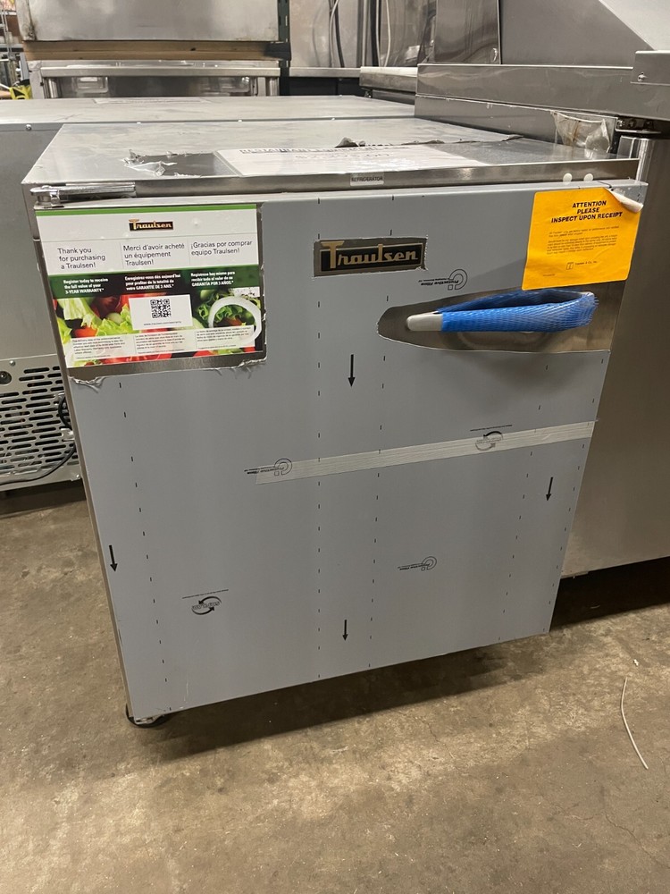 Traulsen UHT27-L – 27” Undercounter Refrigerator