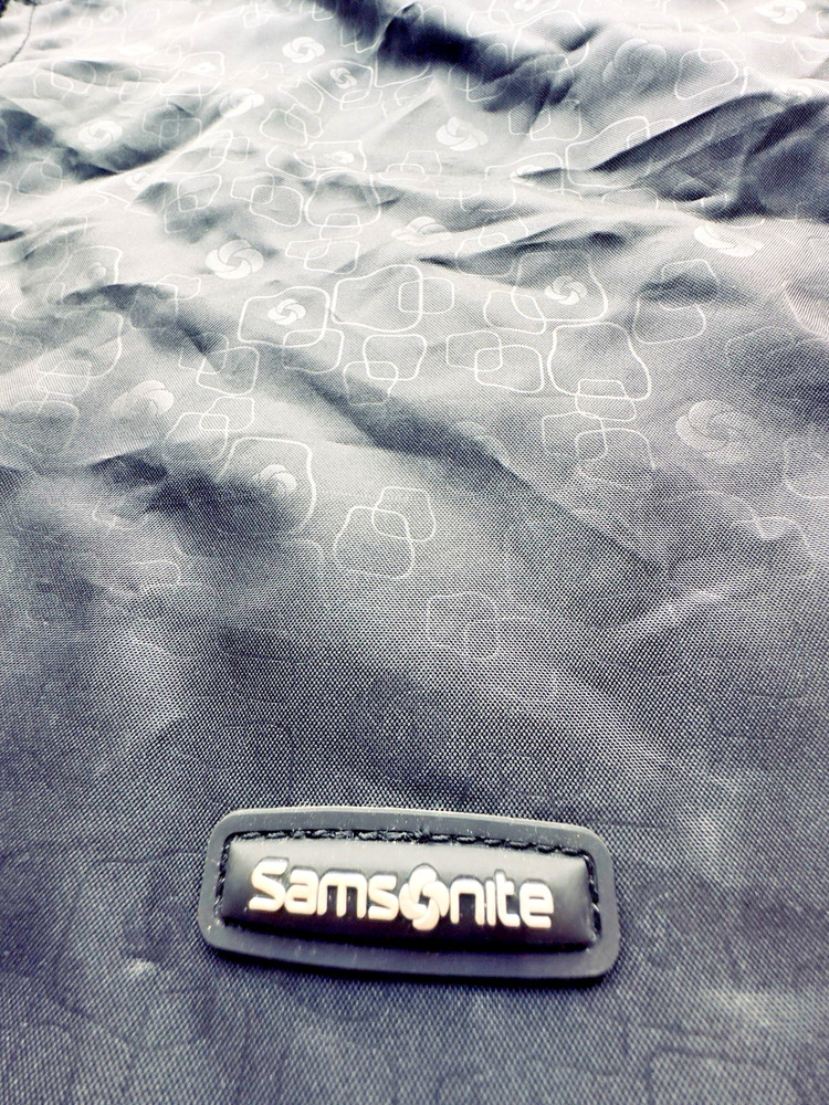 Simple and Minimalistic Samsonite Travel Drawstring Backpack Bag Light Weight
