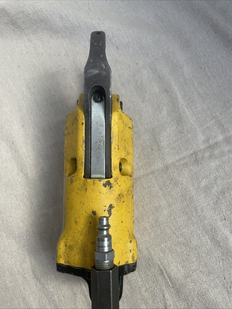 U.S Industrial Pneumatic Tandem Rivet squeezer