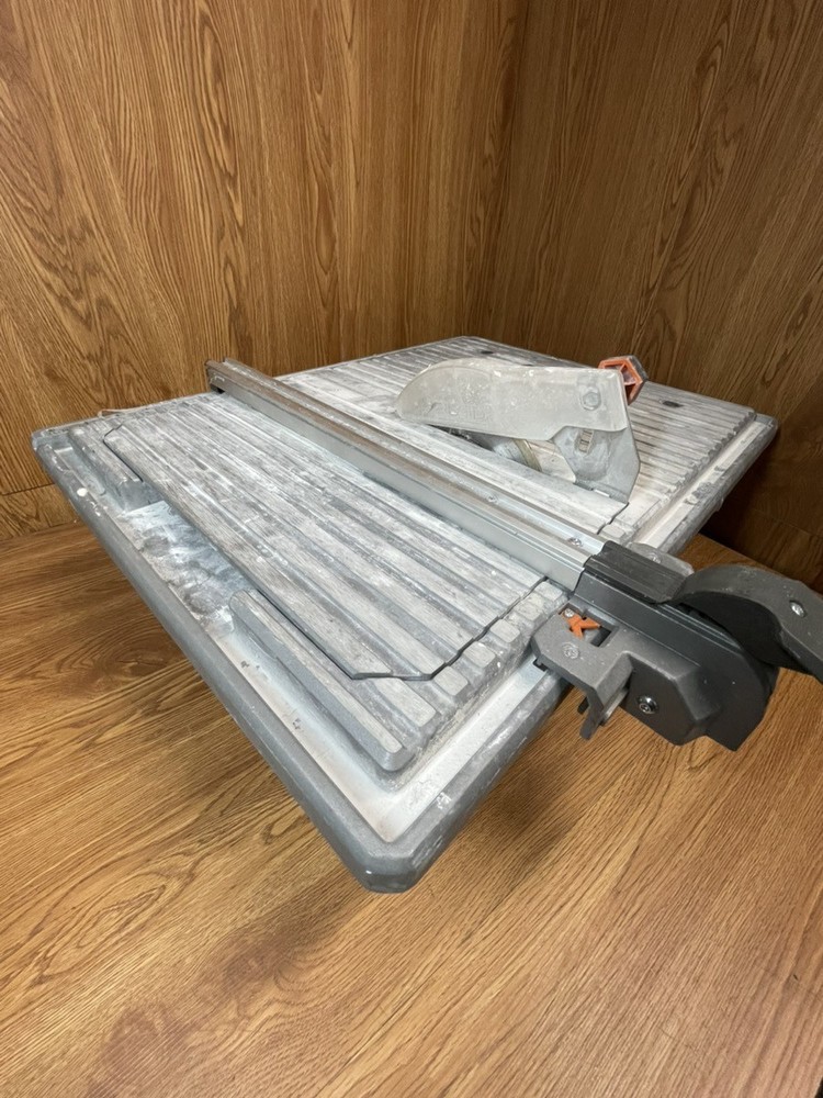 RIDGID TOOLS R4021** INSTORE PICKUP ONLY** (PSJ009806)