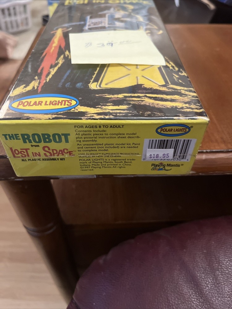 Polar Lights "The Robot" from Lost in Space