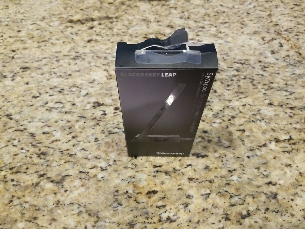 BlackBerry Leap Sync Pod, Charging Pod,Desktop Dock - Black