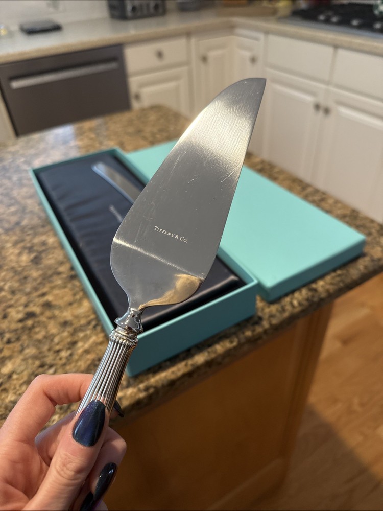 Tiffany & Co. Lotus Pattern Sterling Silver Wedding Cake Serving Set