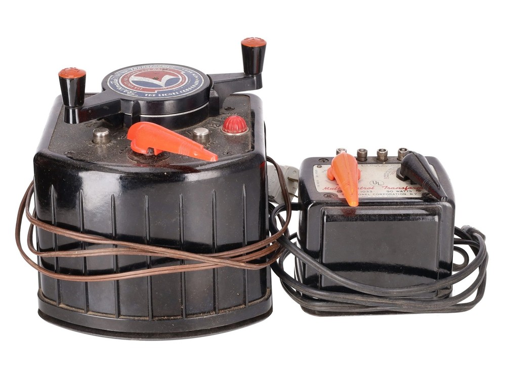 Lionel Vintage O Postwar Transformers # KW & 1033 [2]