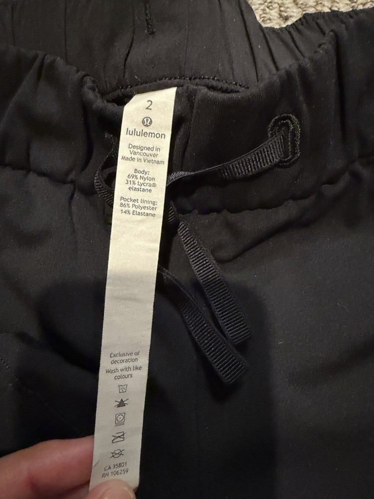 Lululemon Keep Moving Pant Women's Size 2 Pull On Everyday Black