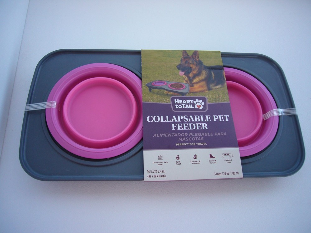 Heart to Tail Collapsible Elevated Pet Feeder Pink