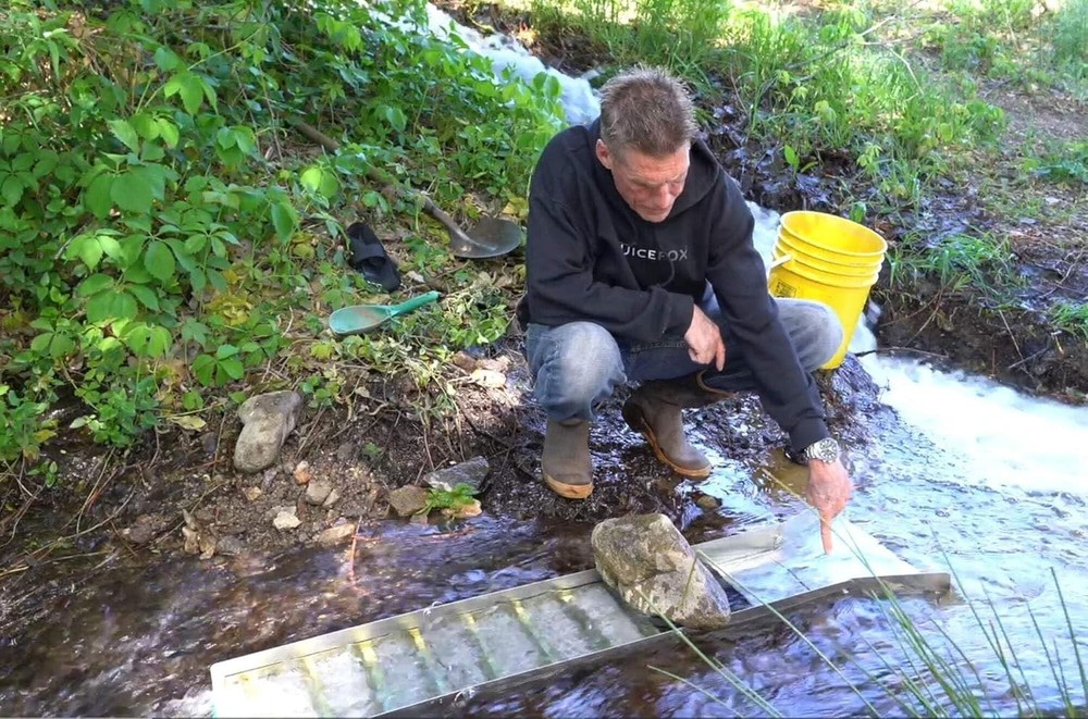 Gold Mining Essentials: 23-Piece Kit with Folding Sluice Box & All Tools Needed