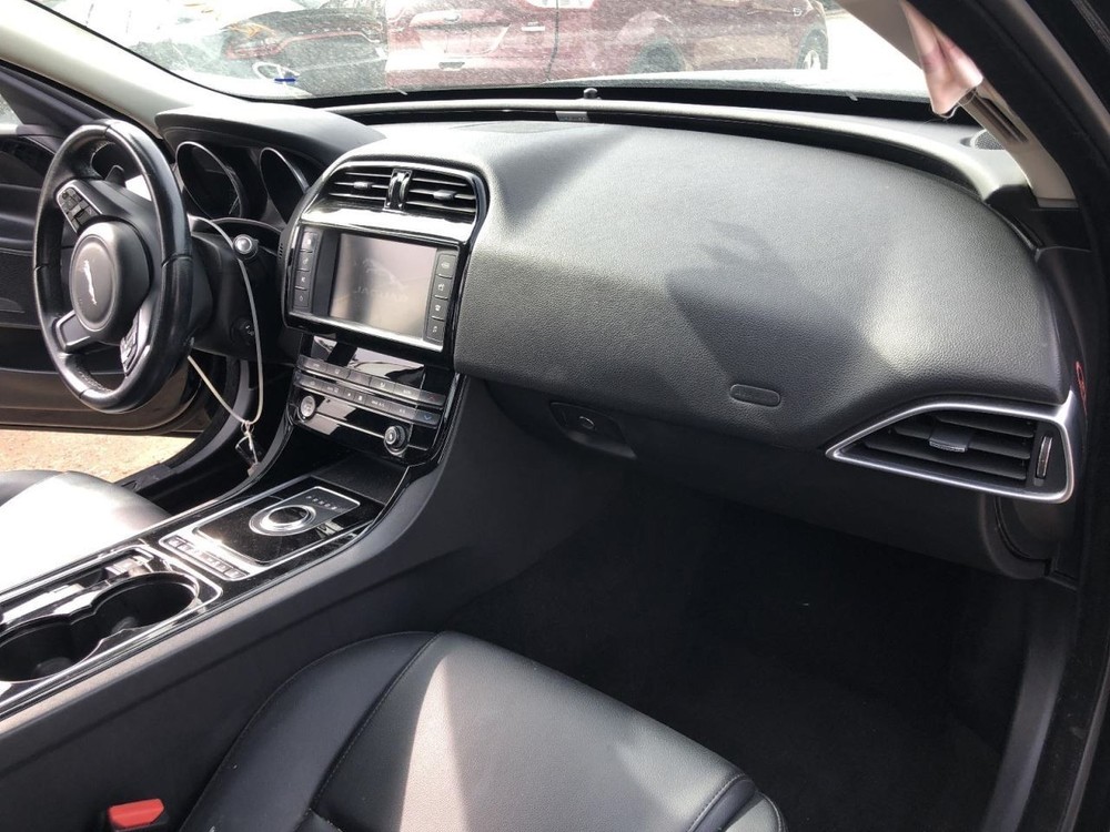Sun Visor Left Driver Without Illumination Fits 17-20 F-PACE 956825