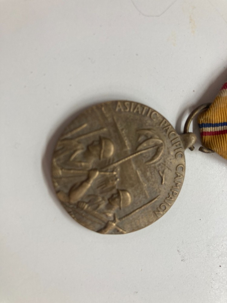 WW2 Original US Asianic Pacific Campaign Ribbon pin