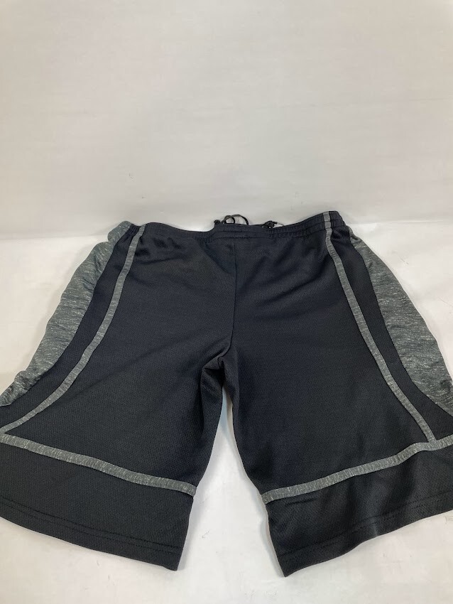 6th Man Athletic Active Shorts Black Men's Size L