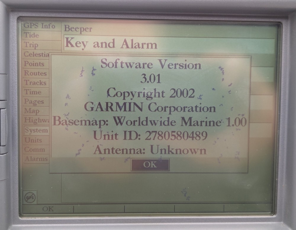 Garmin GPSMAP 2006 7.2" Monochrome Chartplotter Marine GPS Display *Works READ*