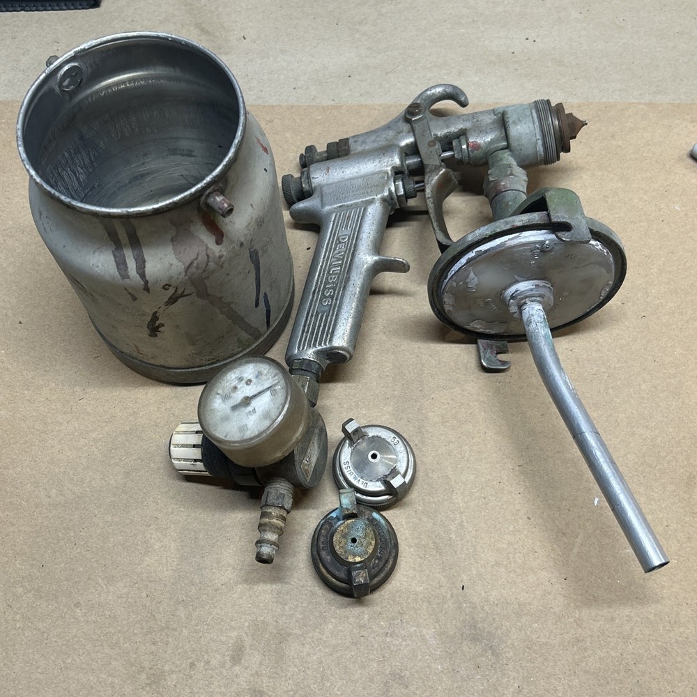 Devilbiss spray gun MBC type with cup and #30/58nozzle Untested