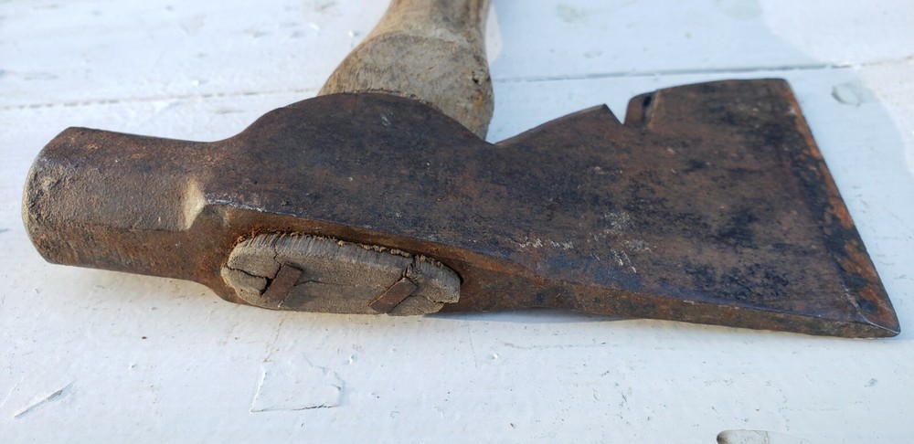 Vintage WIZARD Carpenter Hatchet Axe Roofing Hammer Multi Tool Camping Hunting