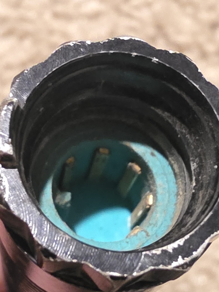 UNICOR SM-D-937439 MILITARY HELMET CABLE ASSEMBLY CONNECTOR