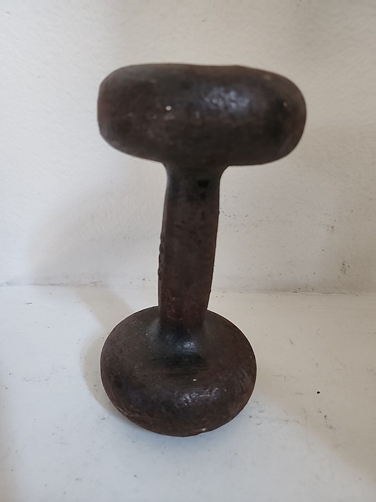Vintage single 10 lb BFCO Cast Iron Dumbell Bun Head weights