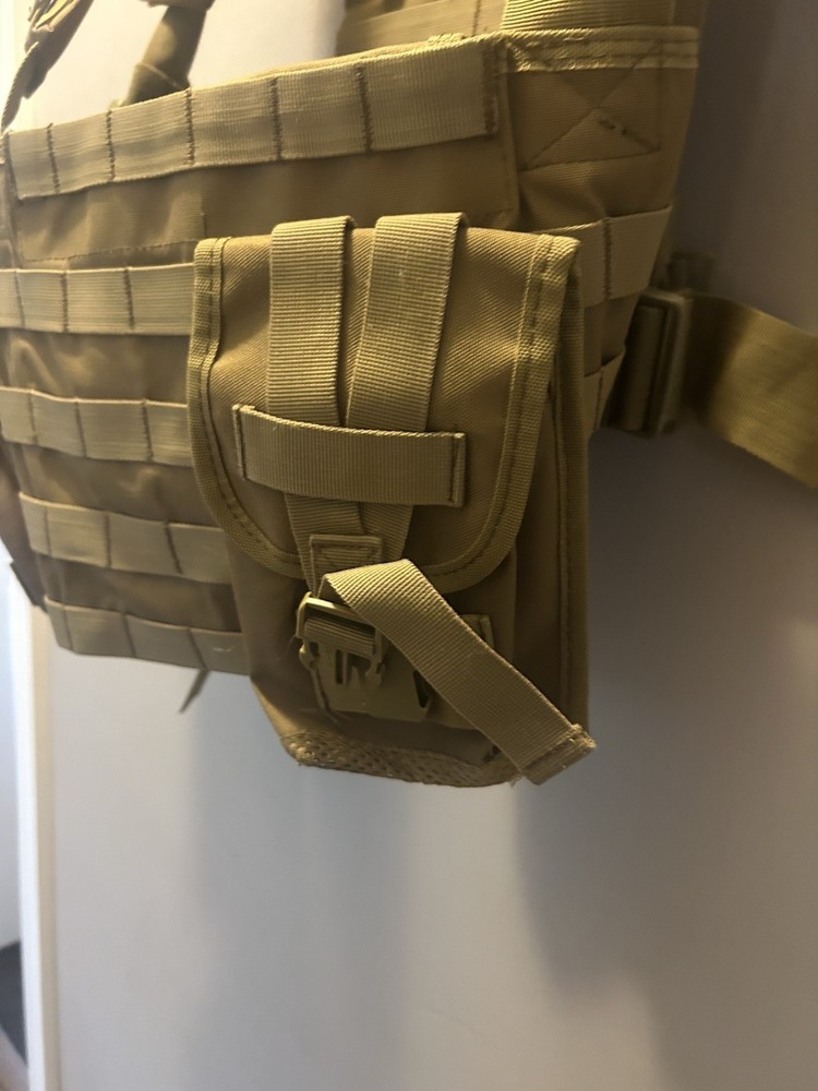 Lancer Tactical Modular Airsoft Vest Tan, Adjustable