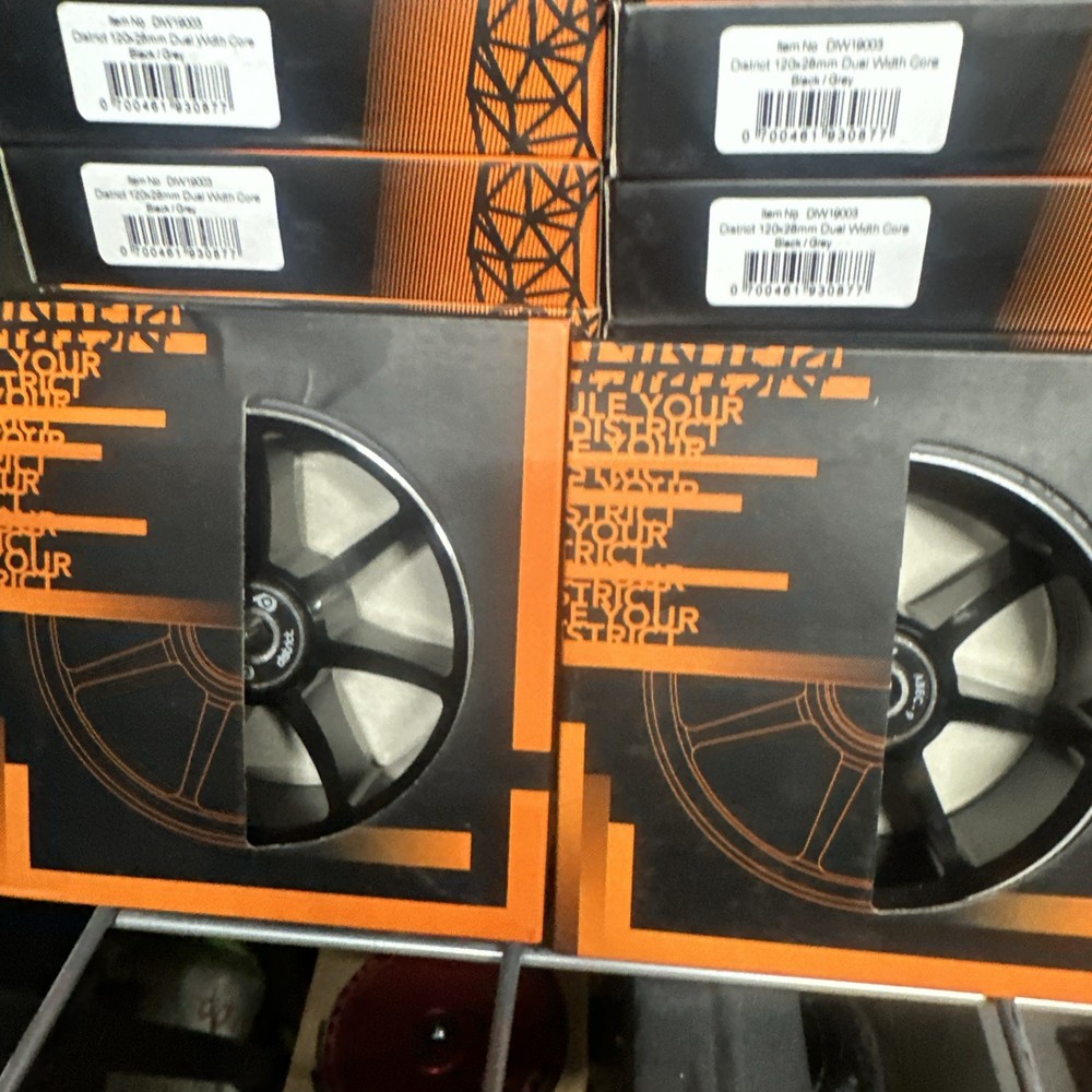 District Pro Scooter Wheels (2 Pack) Size 120 X 28mm Duel Width Core $60 New A2