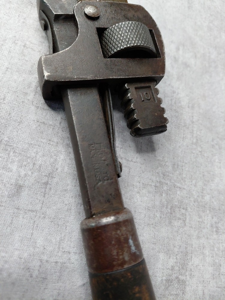 Hubbard #10 Pipe Wrench