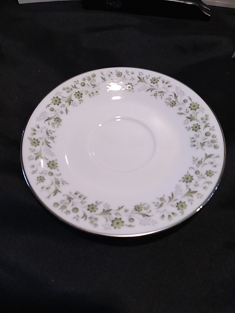 Noritake "Wynwood" 6" Saucer                                      (174)